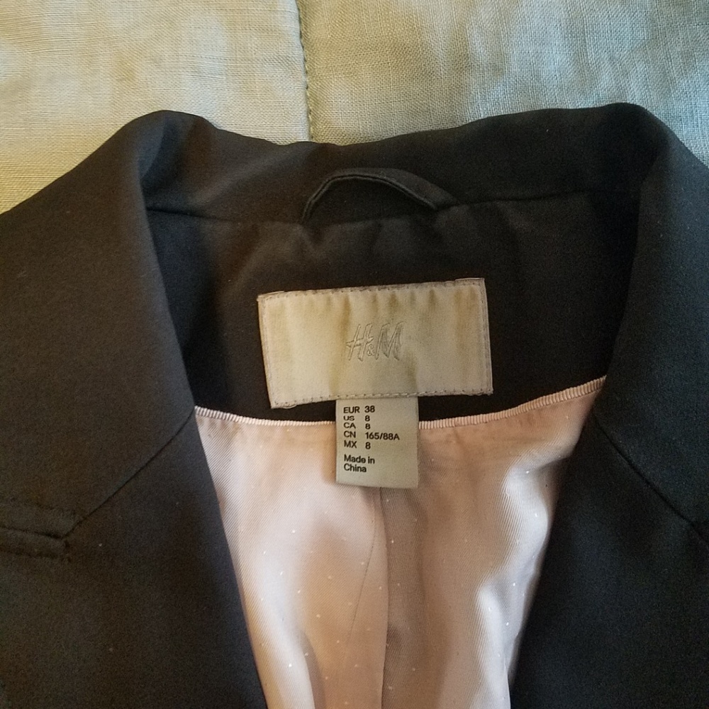 H&M Black Fitted Blazer - Picture 3 of 5